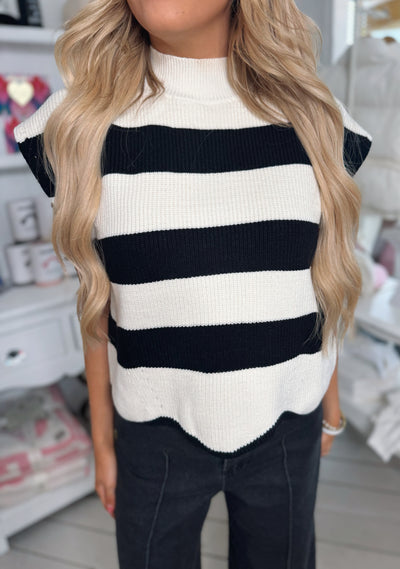 Black and cream scalloped sweater