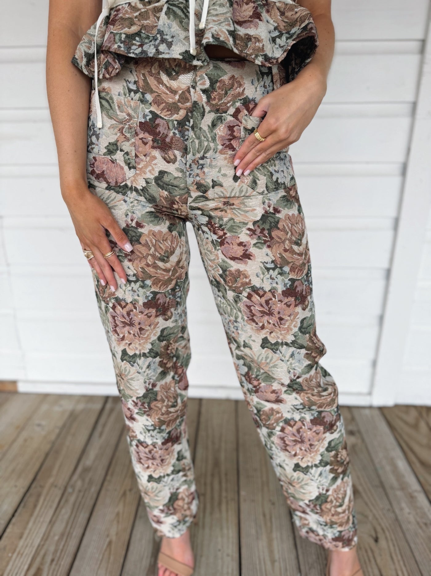 Floral Printed Jacquard Pants