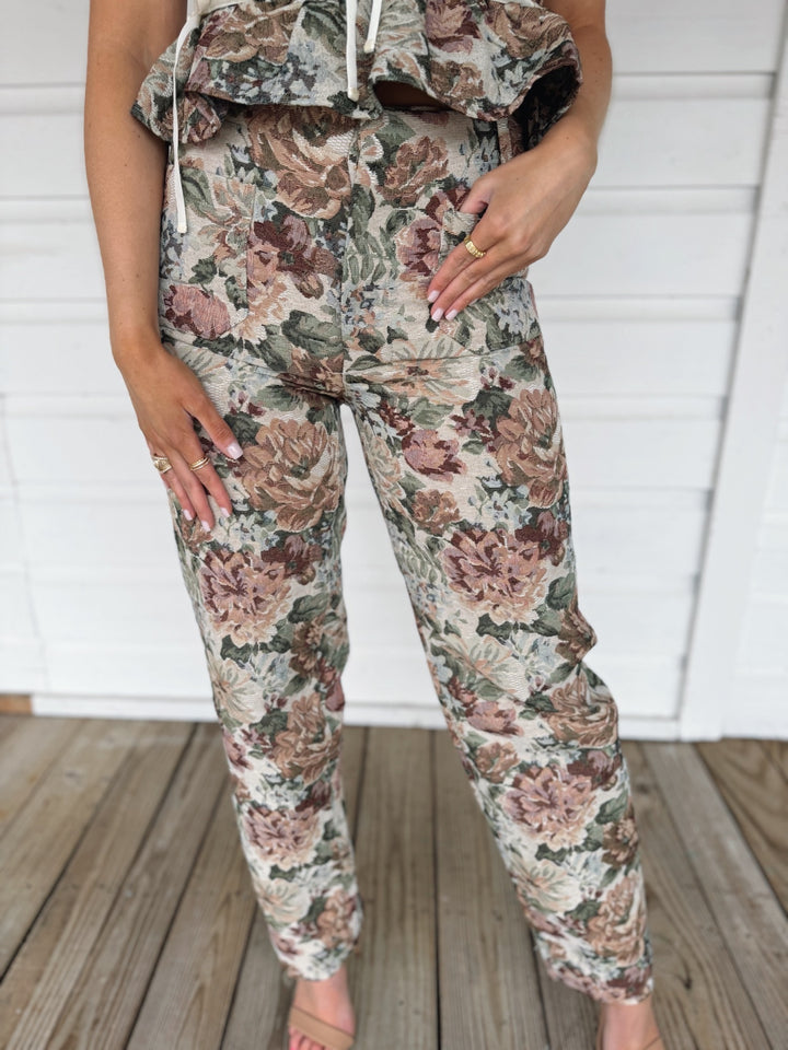 パンツ HIAND Flower jacquard tapered pants 052F590A-45C0-4C96-B54E-