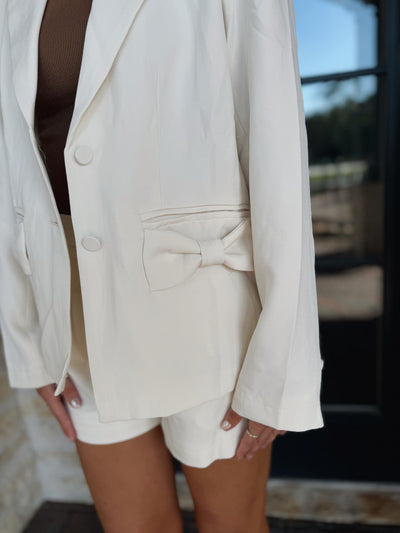 White Bow Pocket Blazer