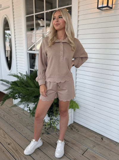Mocha Scalloped Set