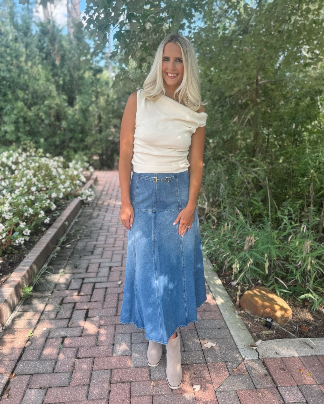 Maxi denim skirt