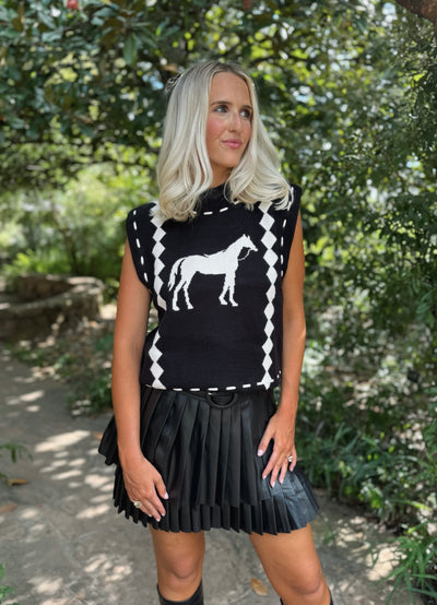 Black horse sweater