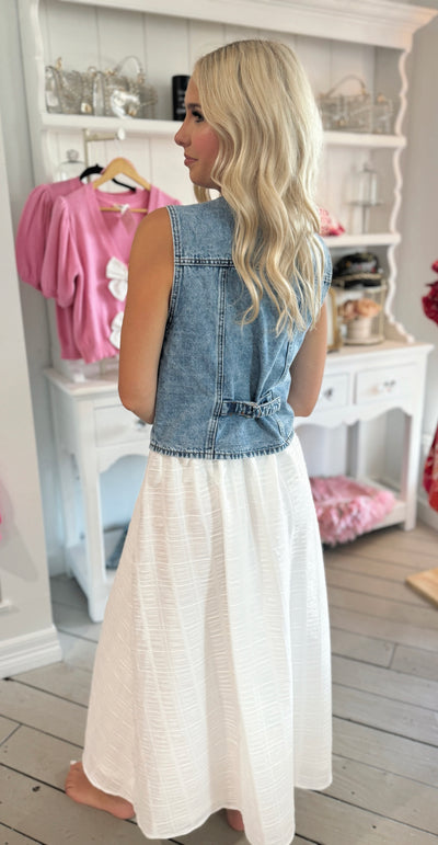 Denim washed vest