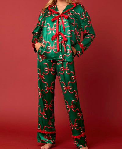 PRE-ORDER Red & Green Ribbon Christmas Pajamas Set (Expected Ship Date 10/31)