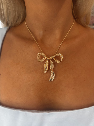 Big Gold Bow Necklace